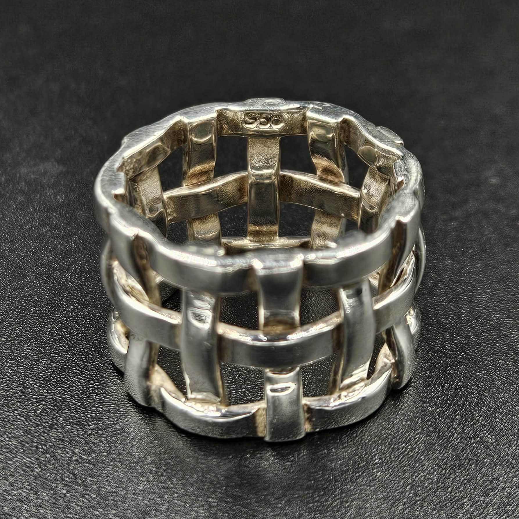 950 Sterling Silver Woven Basket Weave Style Ring