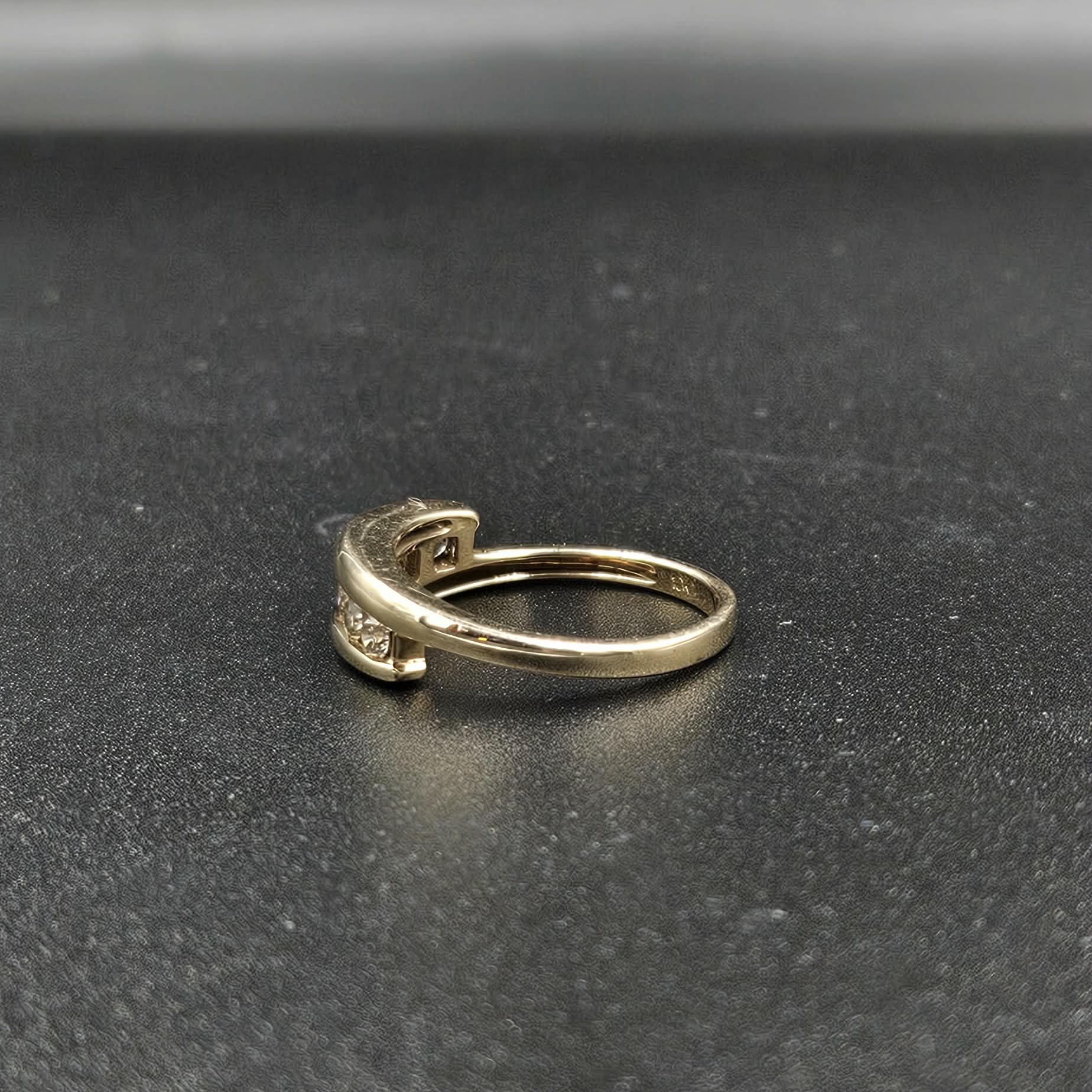 10ct Yellow Gold Diamond Band Ring