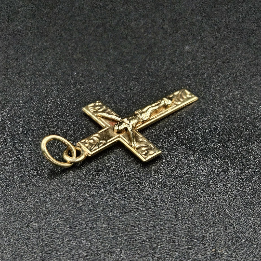 9ct Yellow Gold Cross Pendant