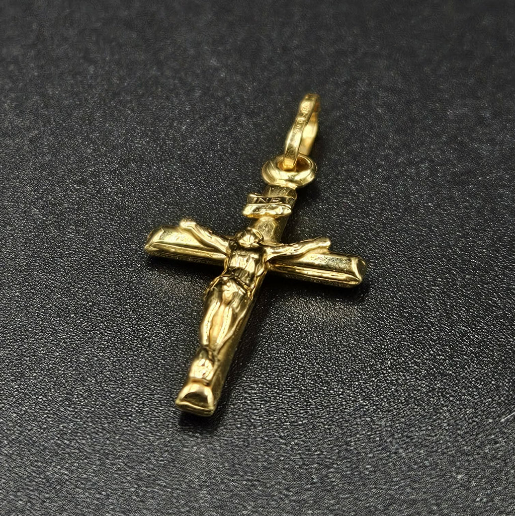 18ct Yellow Gold Jesus Cross Pendant