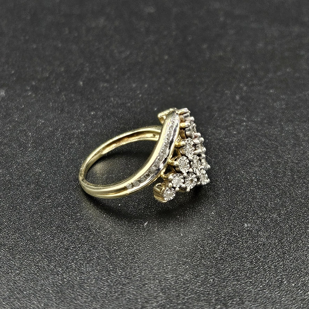 9ct Yellow Gold Diamond Cluster Ring
