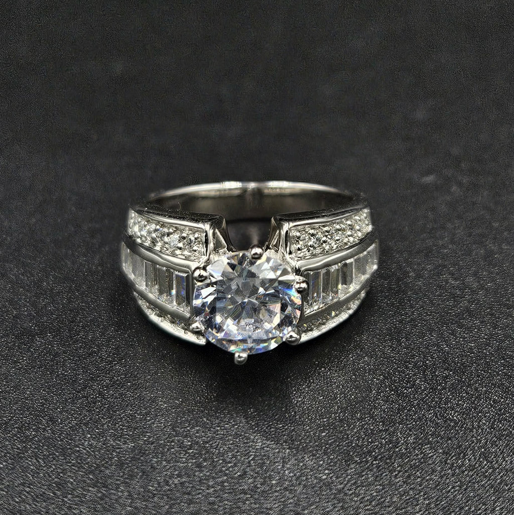 Brand New 925 Silver Cubic Zirconia Size N Ring