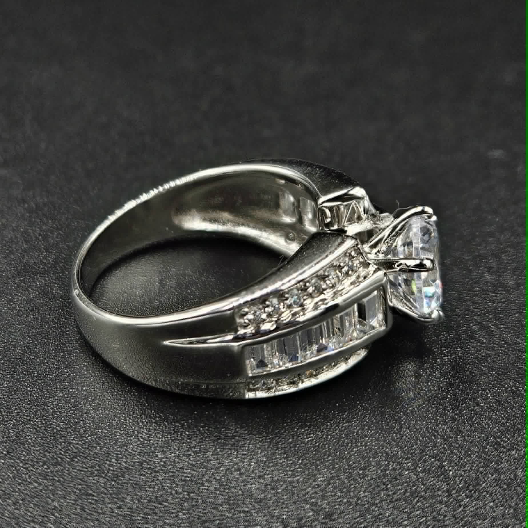Brand New 925 Silver Cubic Zirconia Size N Ring