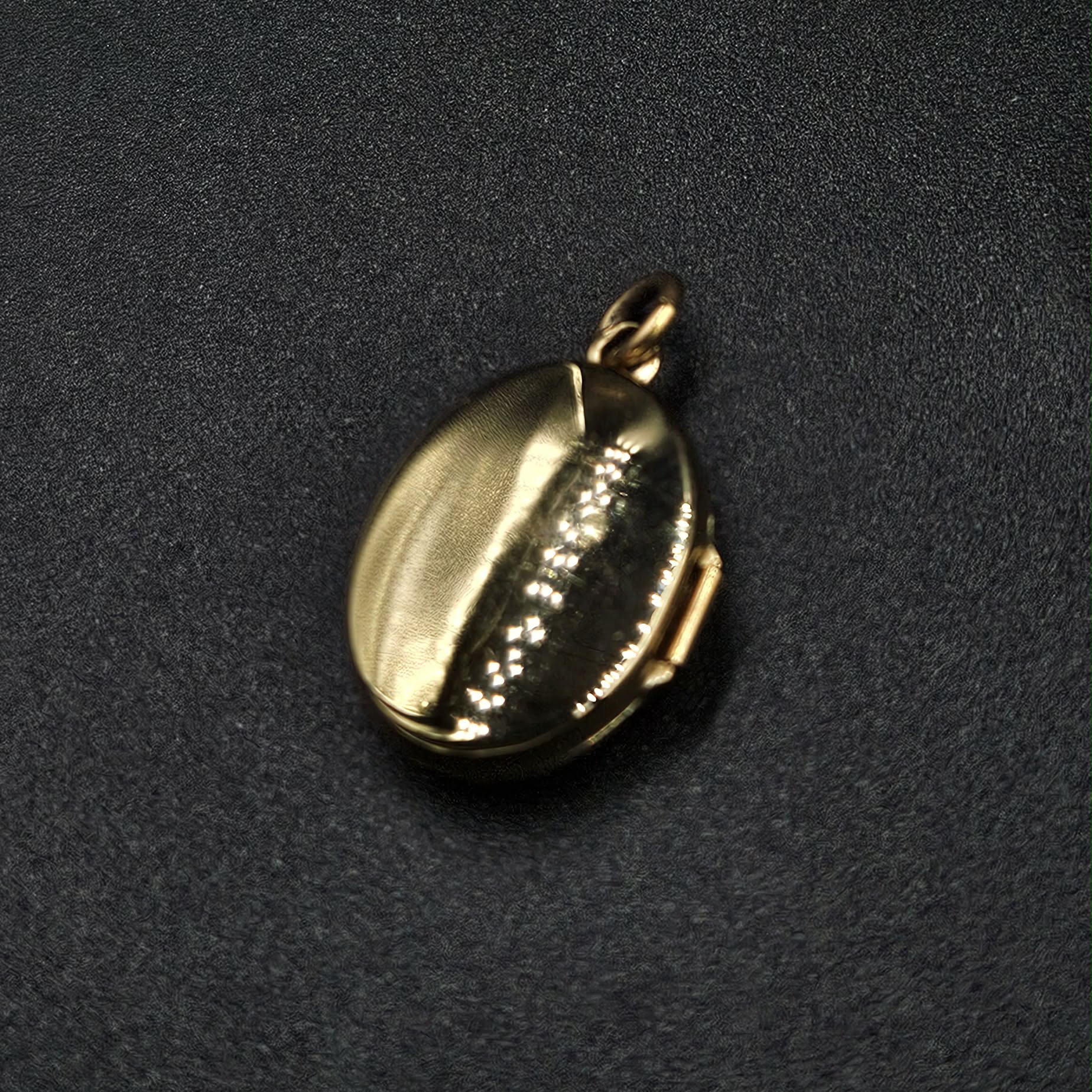 9ct Yellow Gold Photo Locket