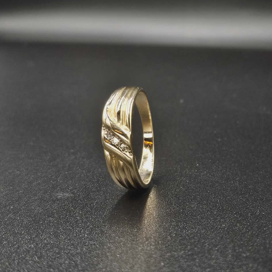 9ct Gold Diamond Ring