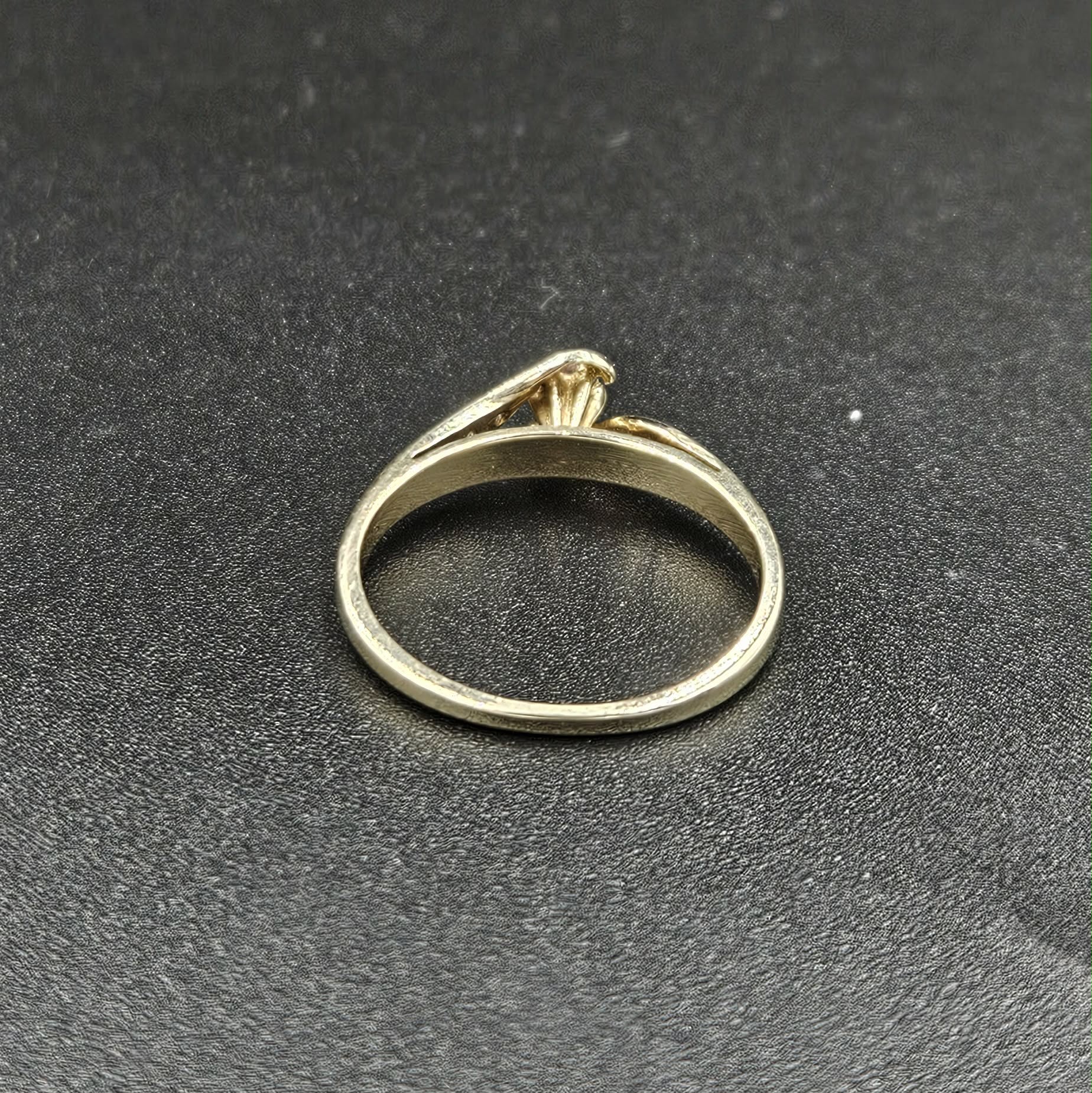 9ct Yellow Gold Diamond Ring