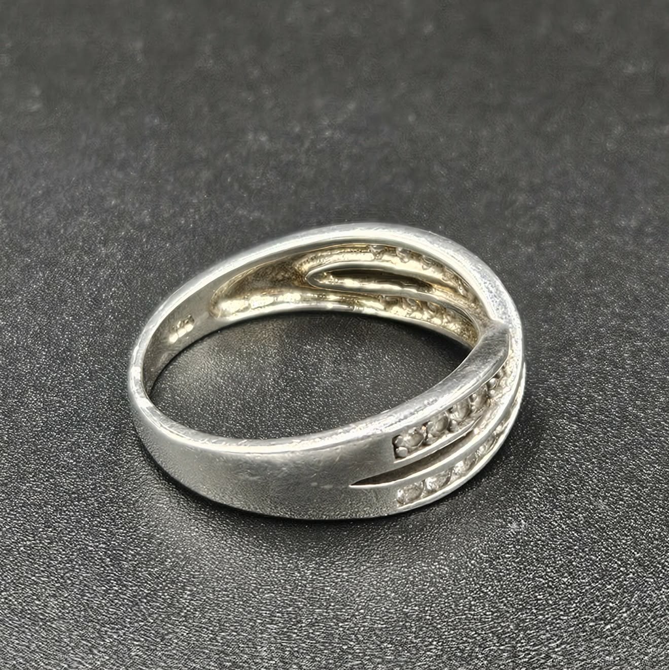 Silver Overlapping Cubic Zirconia Ring