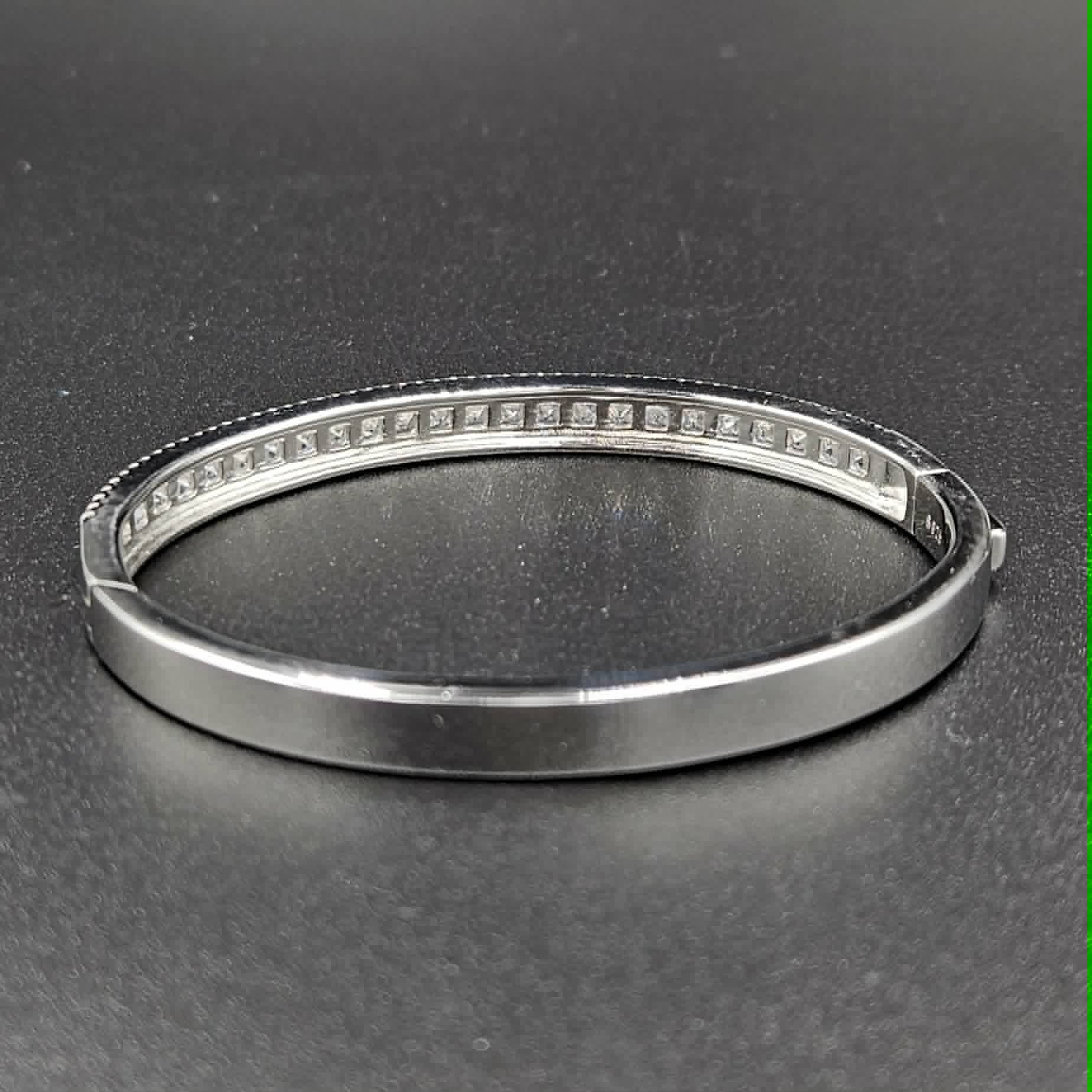 Brand New, Never Worn Cubic Zirconia Silver Opening Bangle