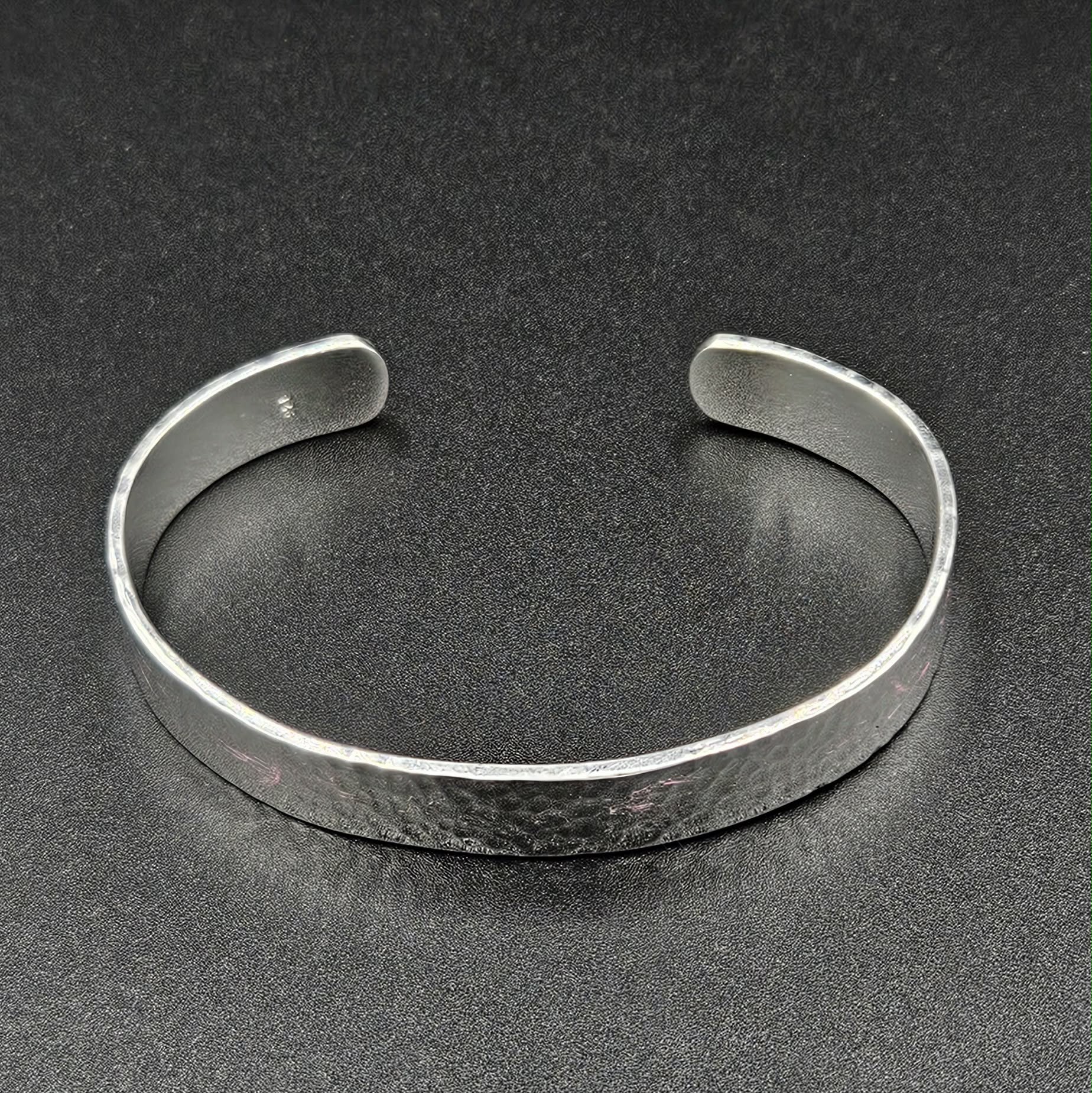 Silver Plated Ripple Effect Bangle
