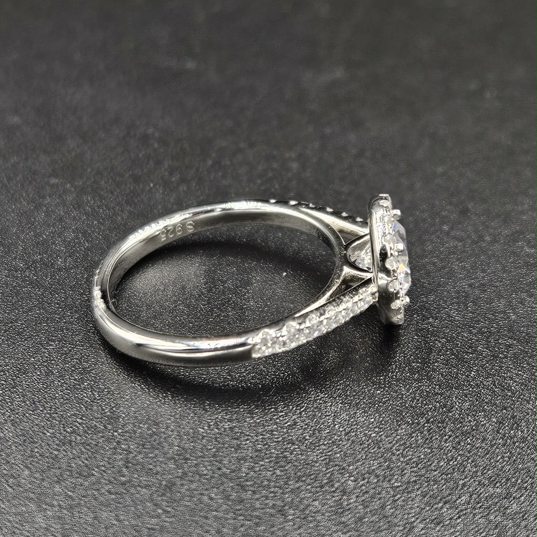 Brand New Sterling Silver 925 Cubic Zirconia Ring