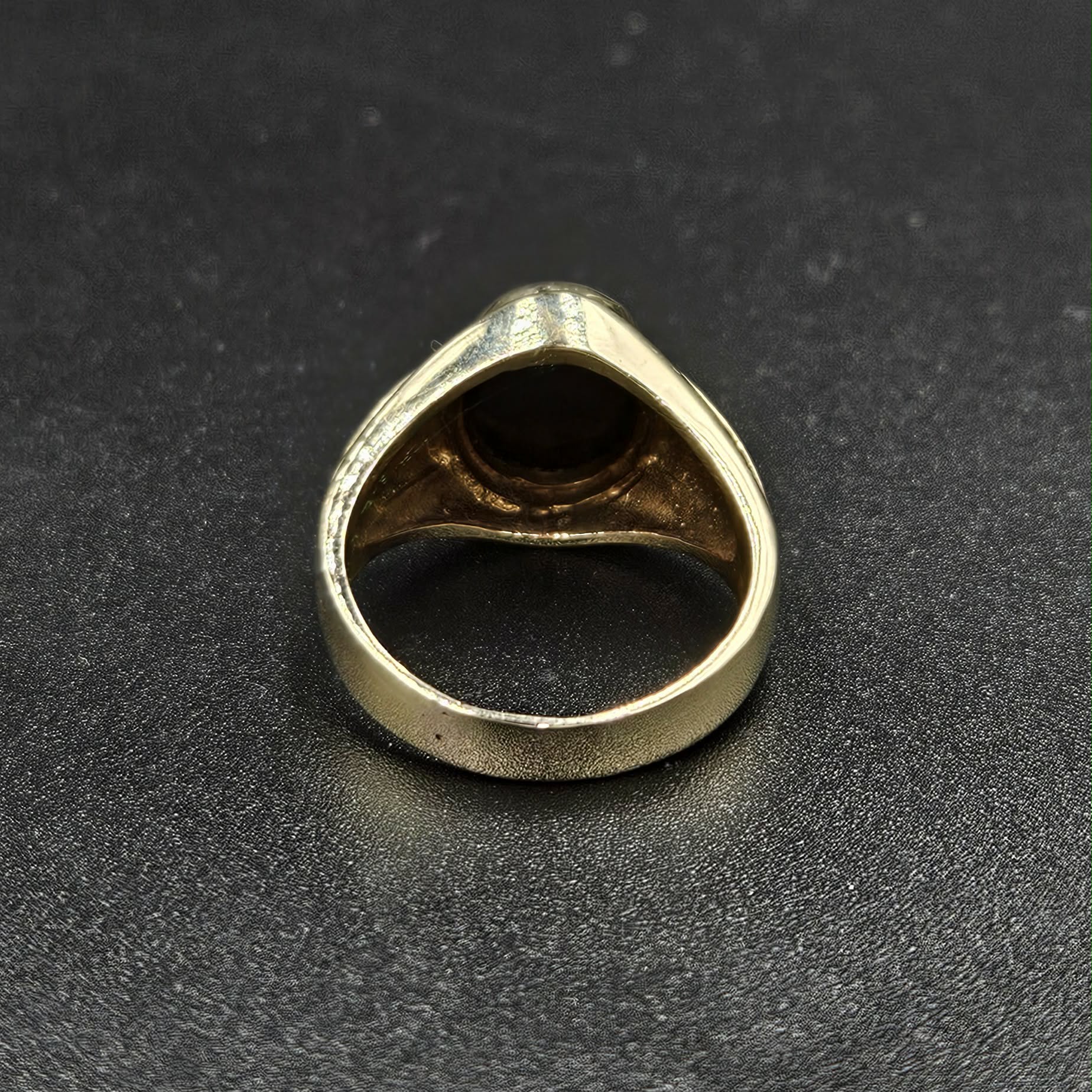 9ct Yellow gold Purple & Blue Opal Ring