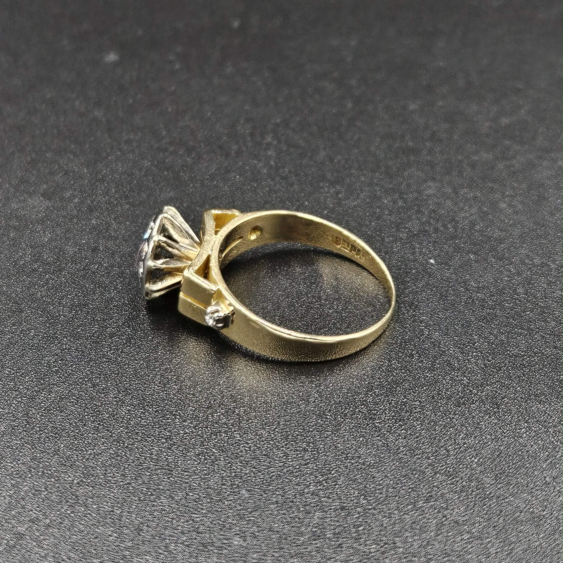 18ct Yellow & White Gold Diamond Ring
