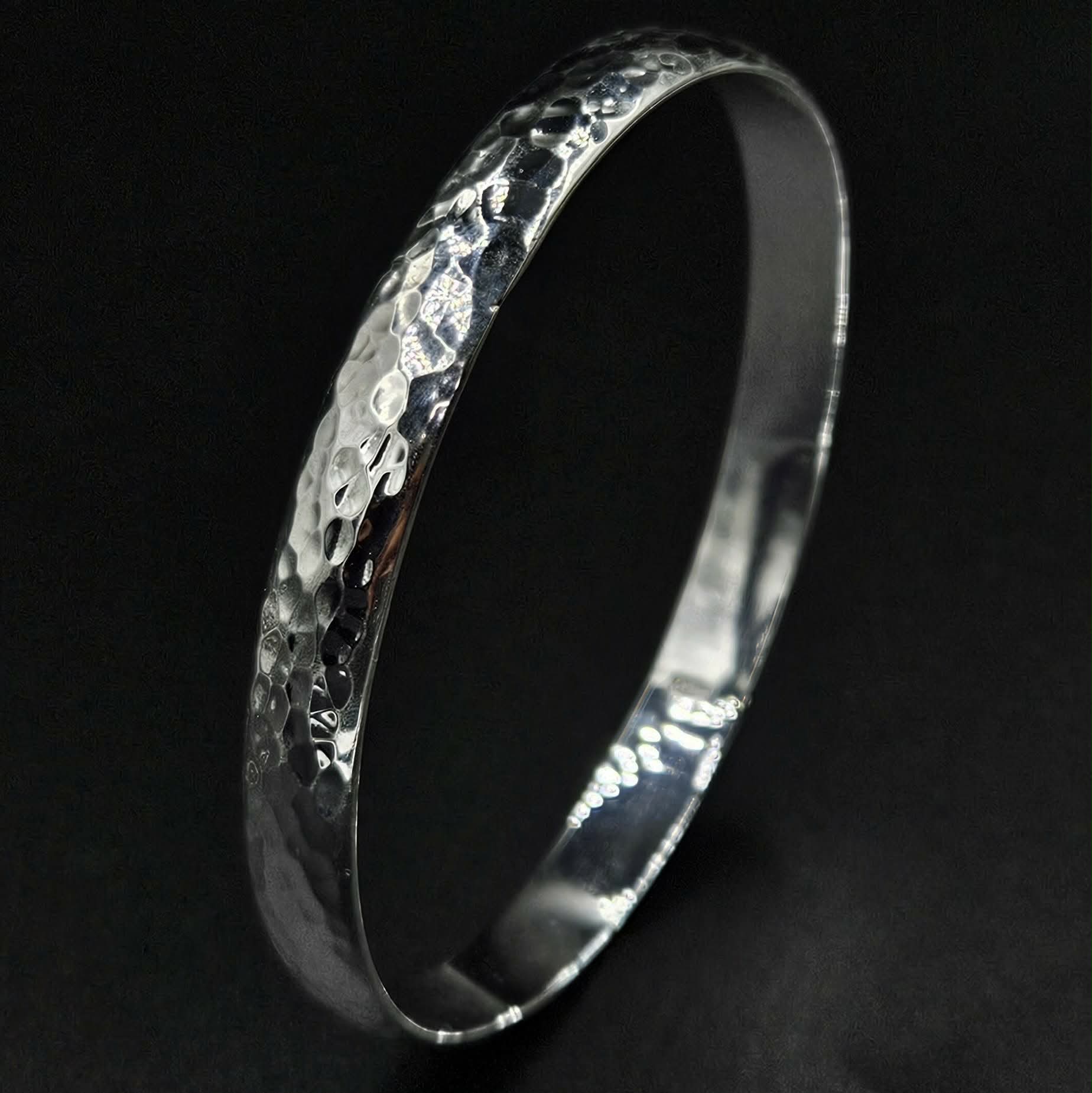 Silver Plated Ripple Effect Bangle