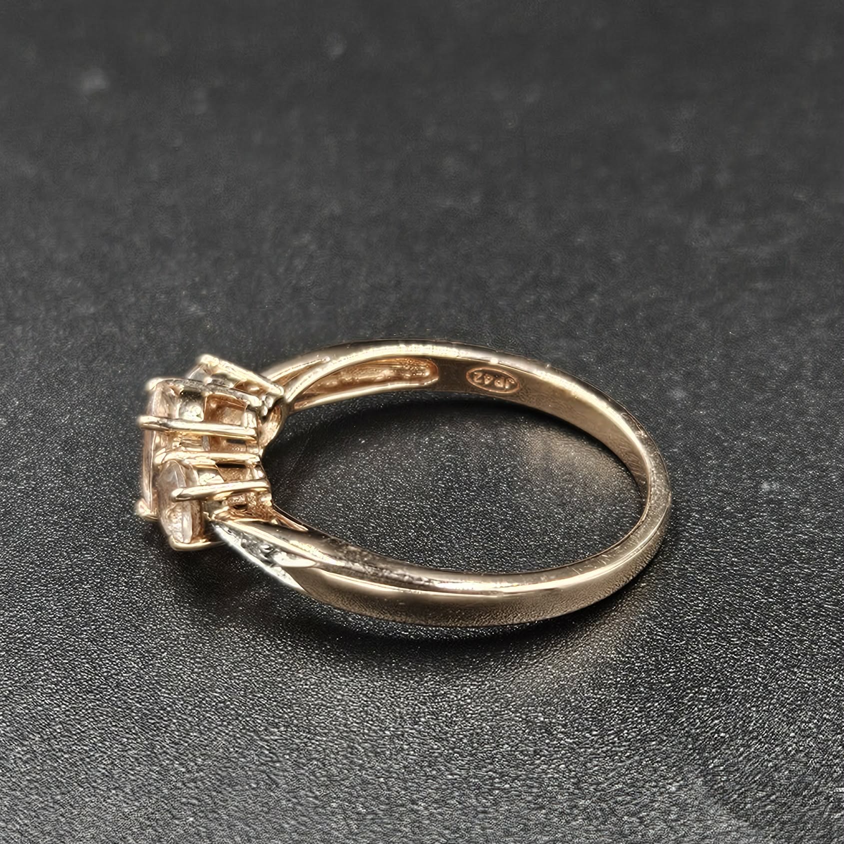 9ct Rose Gold Pink Topaz Ladies Ring