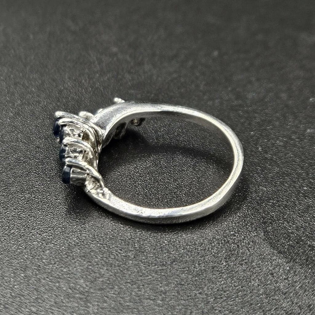 Sterling Silver Blue Sapphire Size J
