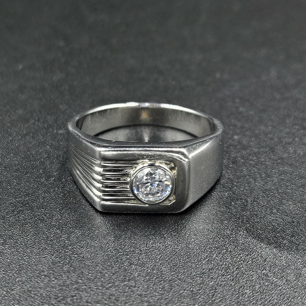 New Sterling Silver Cubic Zirconia Ring