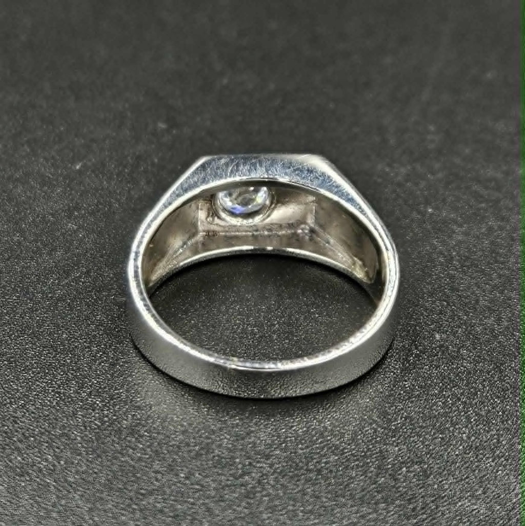 New Sterling Silver Cubic Zirconia Ring