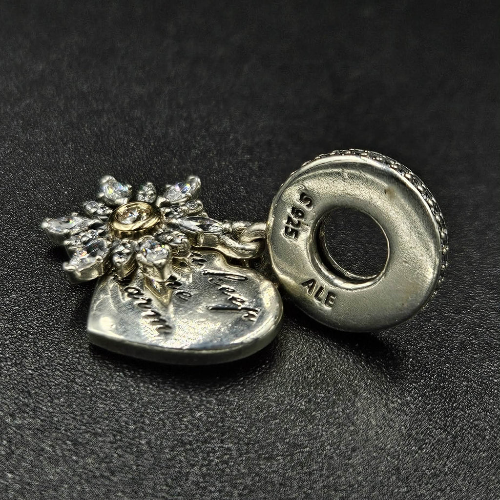 Sterling Silver Cubic Zirconia " You keep me warm " Charm