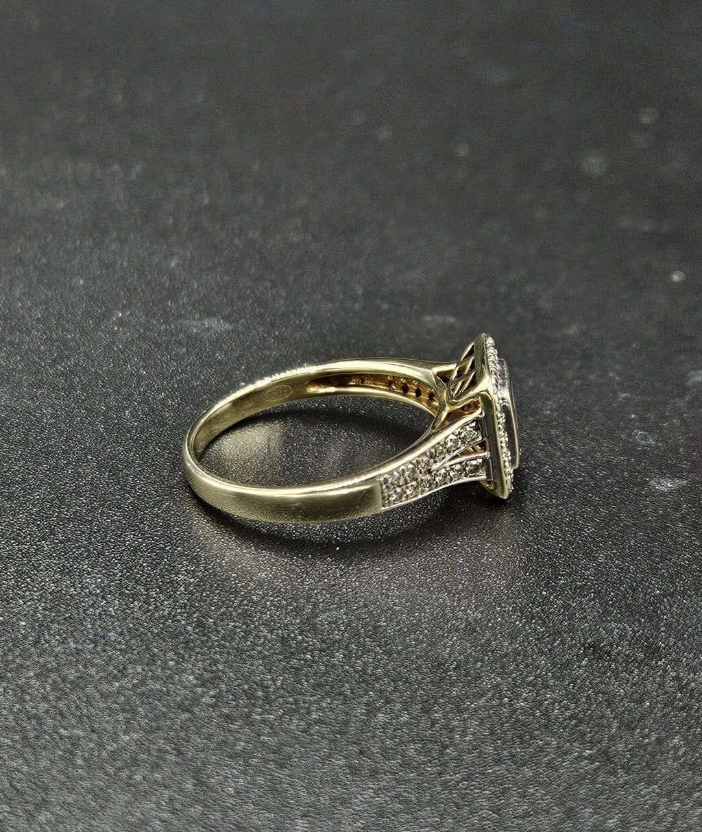 9ct Yellow Gold Diamond Ring