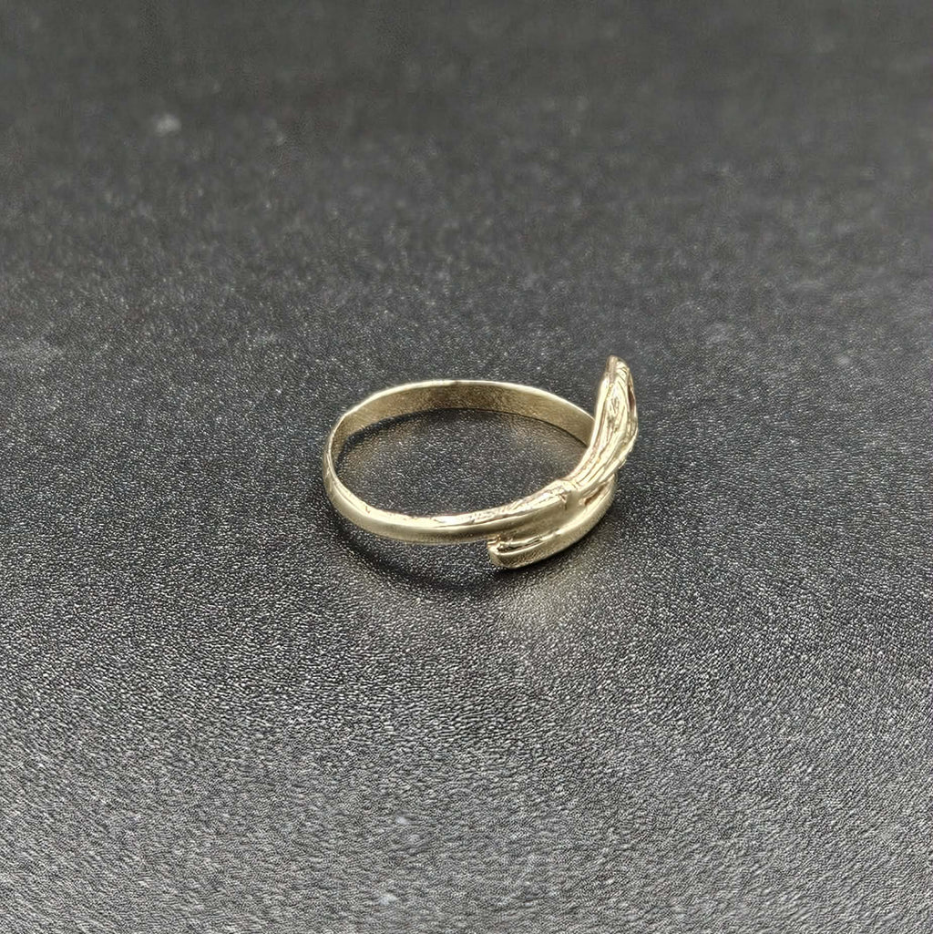 9ct Yellow Gold Red Ruby Snake RIng