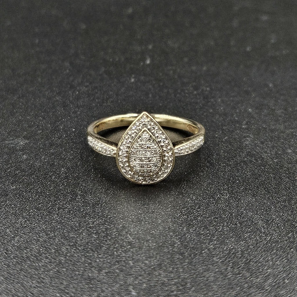 9ct Yellow Gold Diamond Teardrop Style Ring