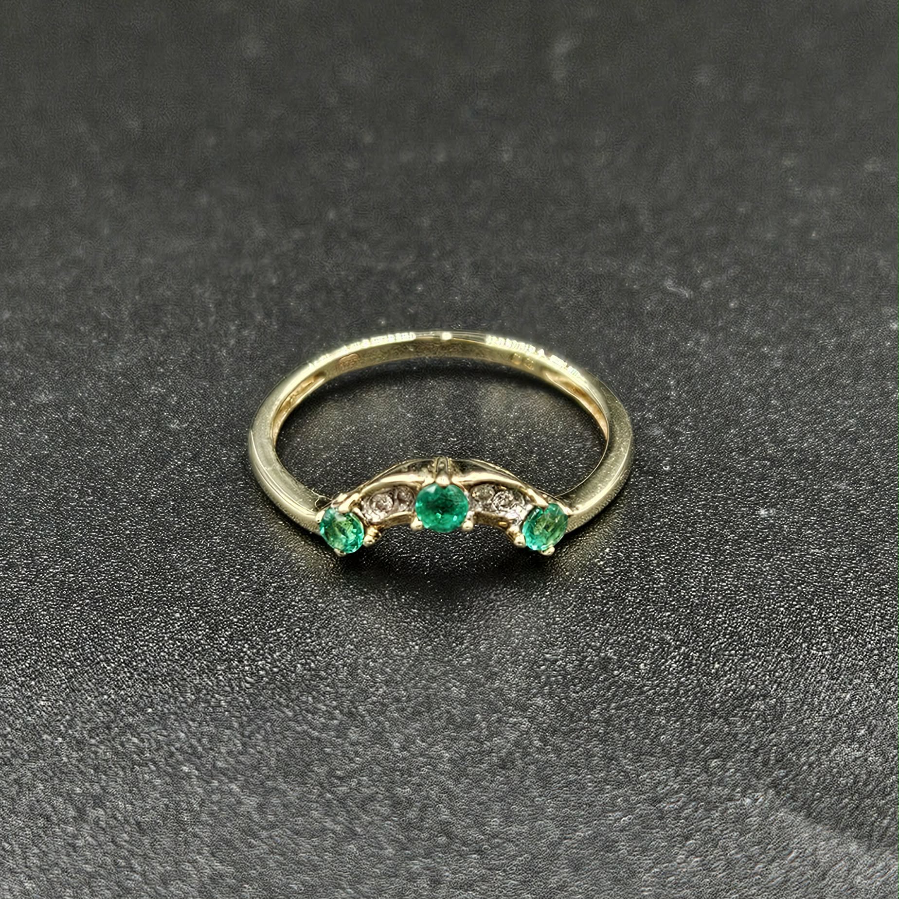 9ct Yellow Gold Emerald & Diamond Ring