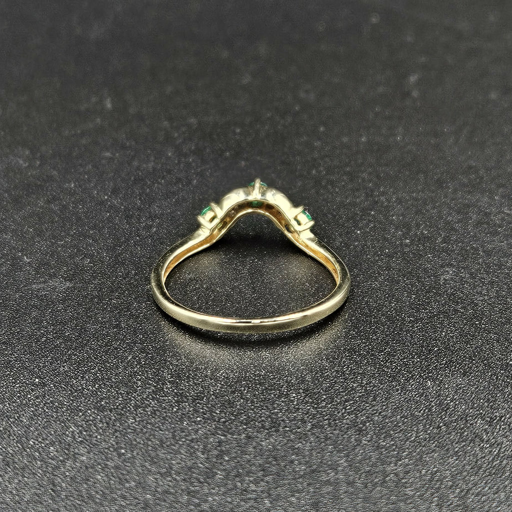 9ct Yellow Gold Emerald & Diamond Ring