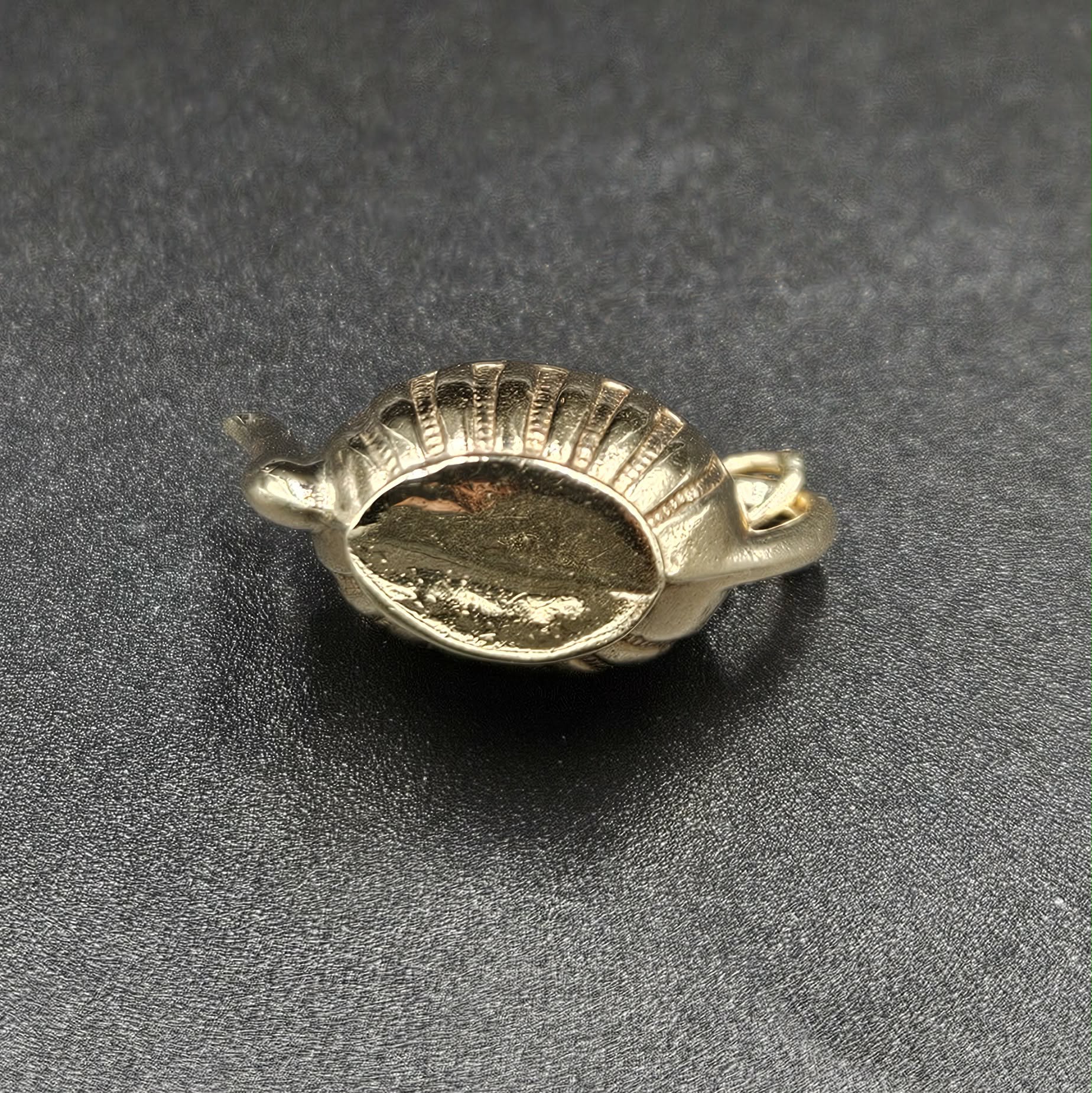 9ct Yellow Gold Tea Pot Pendant
