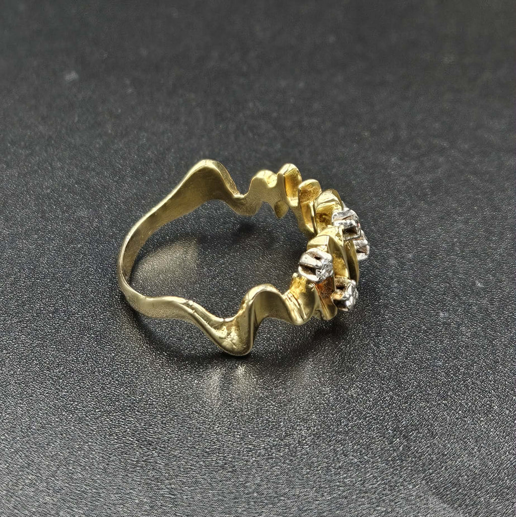 18ct Yellow gold Diamond Vintage Ring