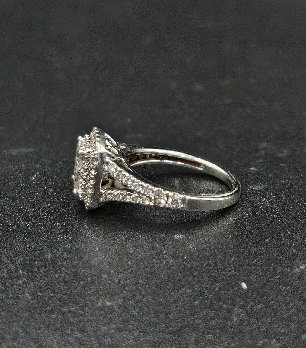 9ct White Gold Diamond Ring
