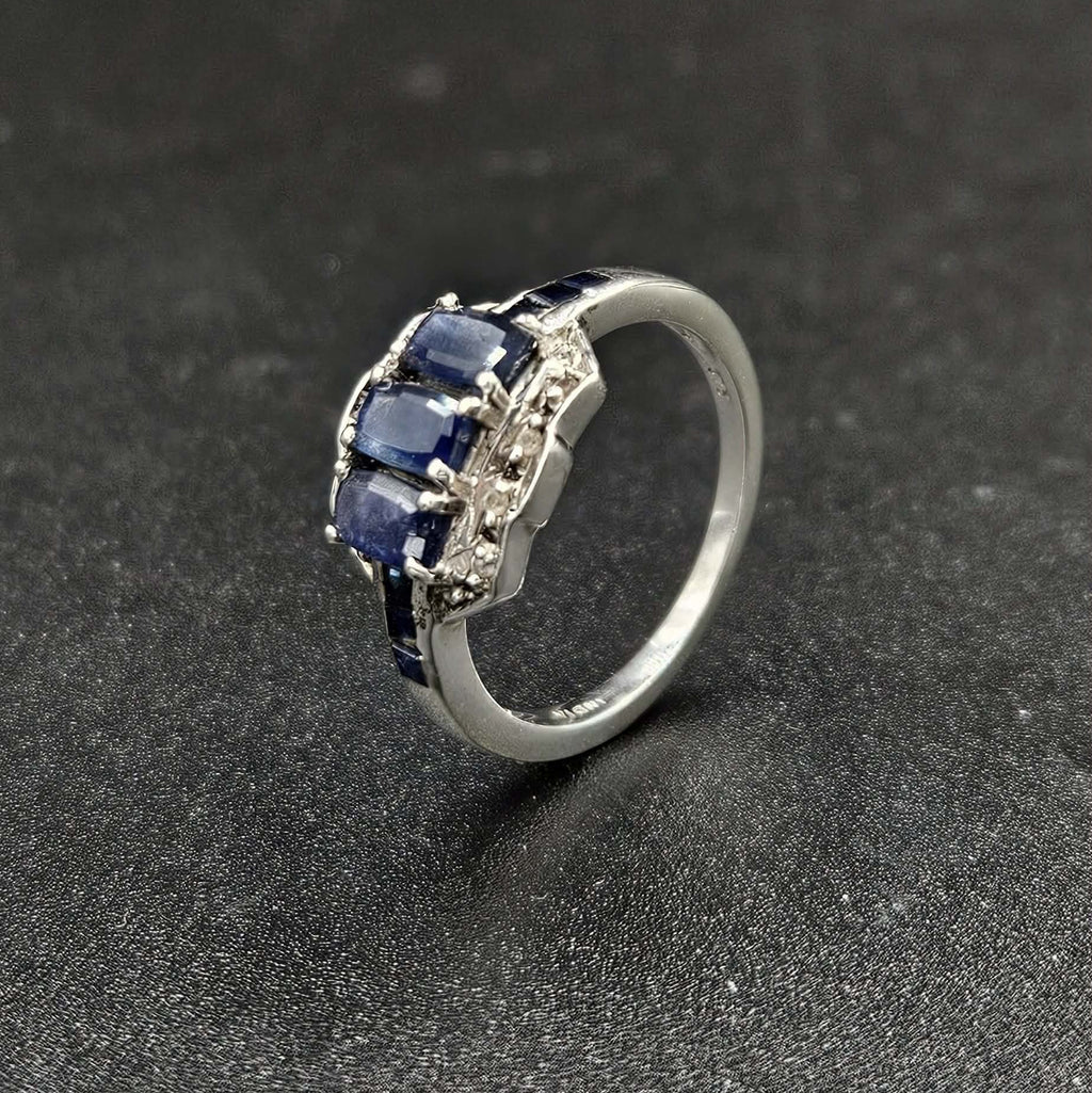 9ct White Gold Blue Sapphire & Diamond Ring